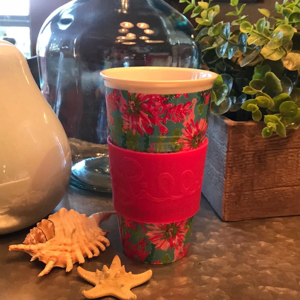 Lilly Pulitzer Trippin’ & Sippin’ Travel Mug
